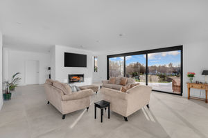 Photo 45- click for photo gallery